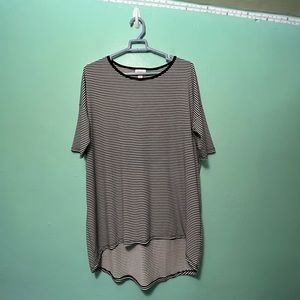 LuLaRoe women’s blouse size small